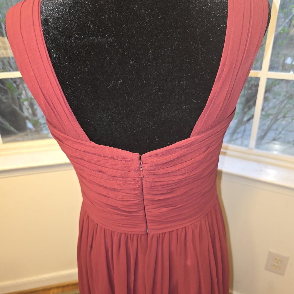 Bill Levkoff Ruched Chiffon V-Neck Formal Gown in Wine Womens Size 10 - Picture 6 of 8